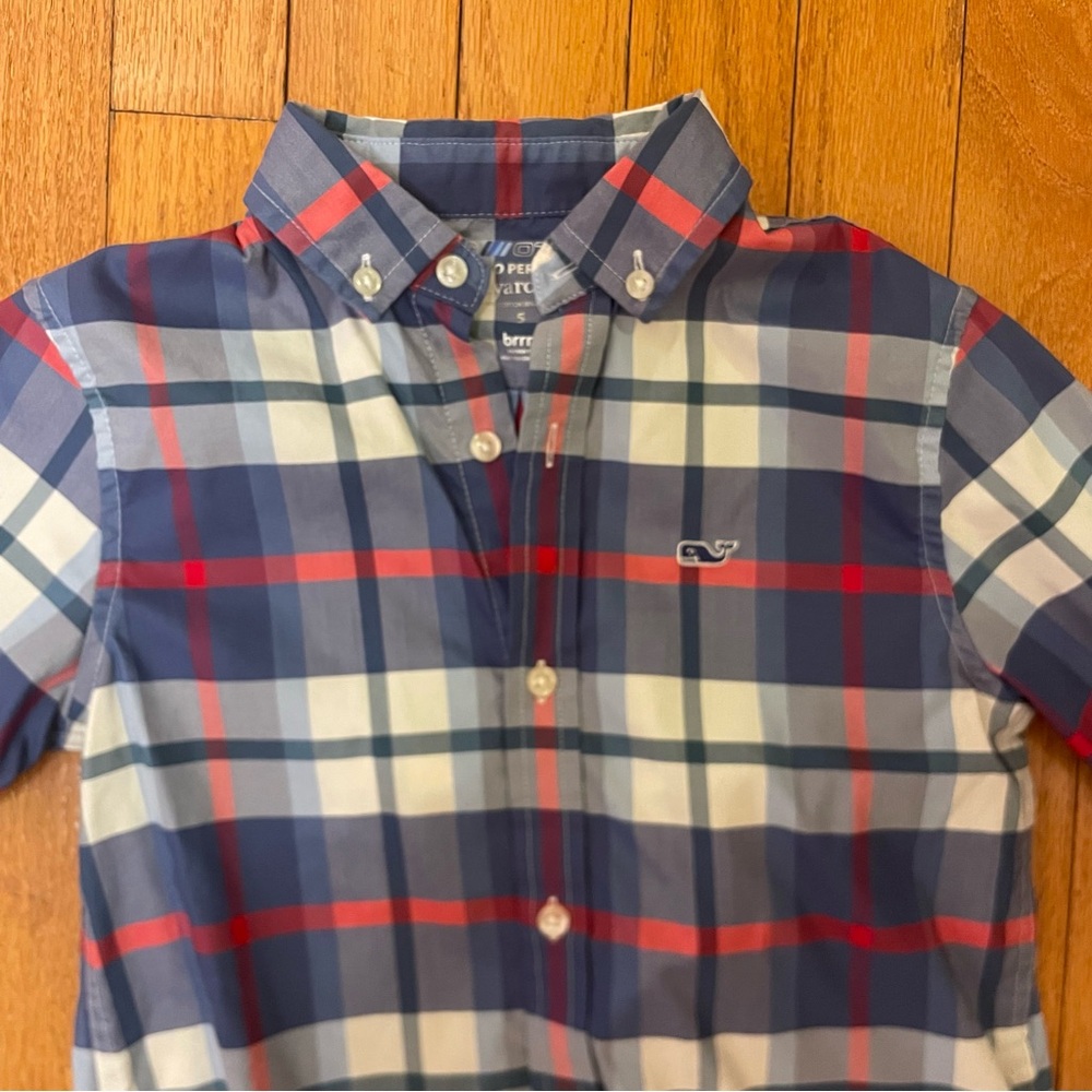 Vineyard Vines boys Plaid Button-Down Shirt - size 5.